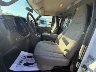 Chevrolet Express 2022 2500 3dr Cargo Van
