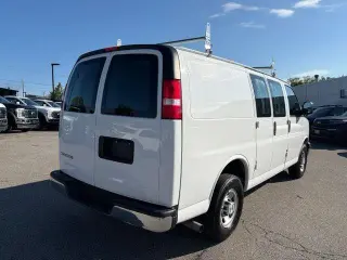 Chevrolet Express 2022 2500 3dr Cargo Van