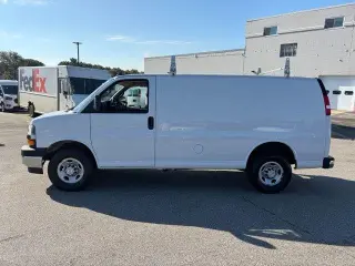Chevrolet Express 2022 2500 3dr Cargo Van