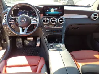 Mercedes-Benz GLC 2022 AWD GLC 300 4MATIC 4dr SUV