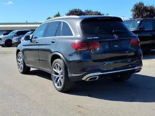 Mercedes-Benz GLC 2022 AWD GLC 300 4MATIC 4dr SUV