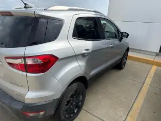 Ford EcoSport 2018 AWD Titanium Crossover de 4 puertas