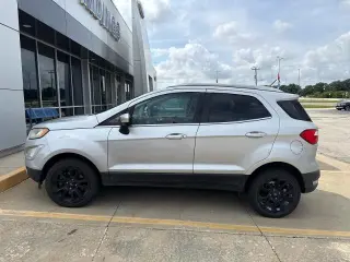 Ford EcoSport 2018 AWD Titanium Crossover de 4 puertas