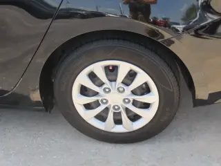 Kia Forte 2024 Sedán de 4 puertas LX