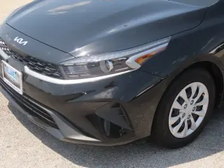 Kia Forte 2024 Sedán de 4 puertas LX