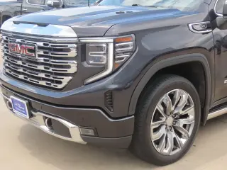 GMC Sierra 1500 2023 4x4 Denali 4p Cabillara Crew 5.8 ft. CB