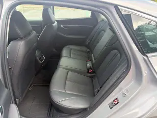 Hyundai SONATA Híbrido 2023 Limited Sedán de 4 puertas
