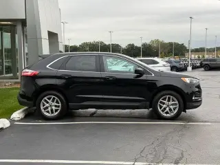 Ford Edge 2023 AWD SEL 4dr Crossover