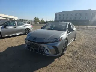 Sedán Toyota Camry 2026 XSE de 4 puertas