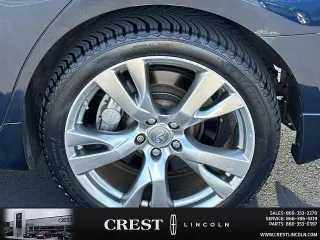 INFINITI Q70L 2017 AWD 3.7 4dr Sedán