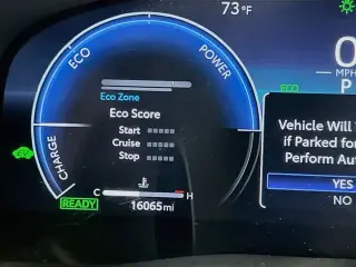 Toyota Camry 2025 SE Sedán de 4 puertas