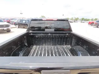 GMC Sierra 1500 2019 4x2 SLT 4dr Crew Cab 5.8 ft. SB