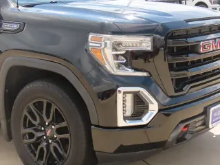 GMC Sierra 1500 2019 4x2 SLT 4dr Crew Cab 5.8 ft. SB