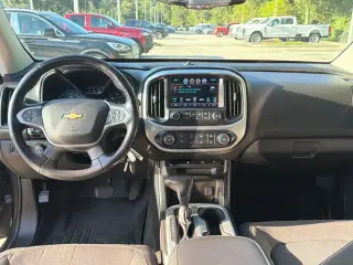 Chevrolet Colorado 2017 4x4 LT 4dr Crew Cab 5 ft. SB