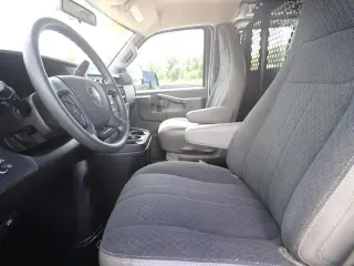 GMC Savana 2025 2500 3dr Cargo Van