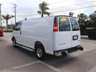 GMC Savana 2025 2500 3dr Cargo Van