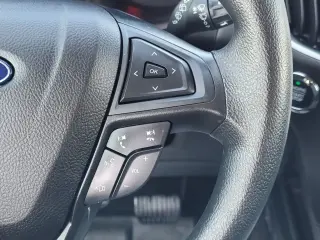 Ford Edge 2023 AWD SE 4dr Crossover