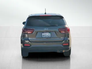 Kia Sorento 2019 L SUV 4 puertas