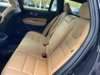 Volvo V60 Cross Country 2020 AWD T5 4dr Wagon