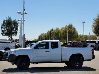 Toyota Tacoma 2022 4x2 SR 4dr Access Cab 6.1 ft LB