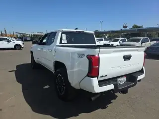 Toyota Tacoma 2025 4x4 TRD Sport 4dr Double Cab 6.1 ft LB