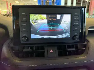 Toyota RAV4 2019 LE 4dr SUV