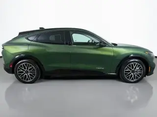 Ford Mustang Mach-E 2024 AWD Premium 4dr SUV