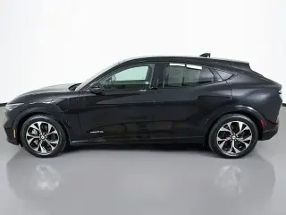Ford Mustang Mach-E 2023 AWD Premium 4dr SUV