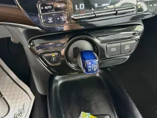 Toyota Prius 2016 Two 4dr Hatchback