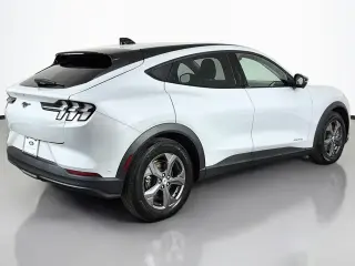 Ford Mustang Mach-E 2023 AWD Select 4dr SUV