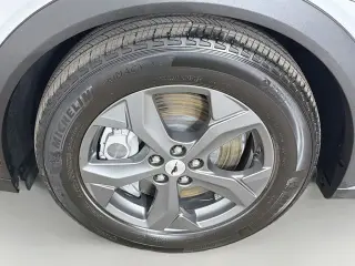 Ford Mustang Mach-E 2023 AWD Select 4dr SUV