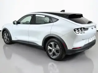 Ford Mustang Mach-E 2023 AWD Select 4dr SUV