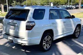 Toyota 4Runner 2018 AWD Limited 4dr SUV