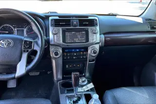 Toyota 4Runner 2018 AWD Limited 4dr SUV