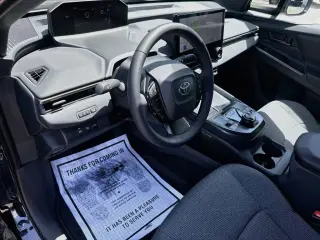 Toyota bZ 2026 AWD Limited 4dr Crossover