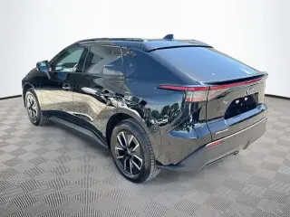 Toyota bZ 2026 AWD Limited 4dr Crossover