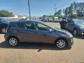 Toyota Prius c 2015 Four 4dr Hatchback