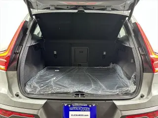 Volvo XC40 2026 AWD B5 Plus 4dr SUV