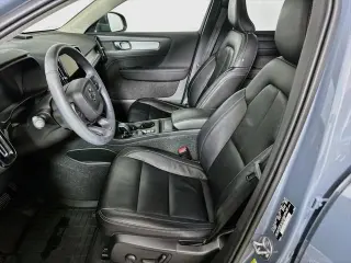 Volvo XC40 2022 AWD T5 Momentum 4dr SUV