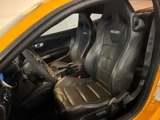 Ford Mustang 2018 GT Premium 2dr Fastback