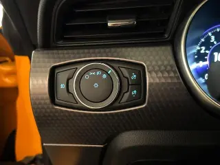 Ford Mustang 2018 GT Premium 2dr Fastback