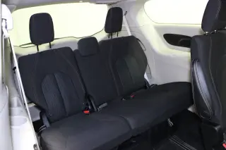 Chrysler Pacifica 2017 LX 4dr Mini-Van