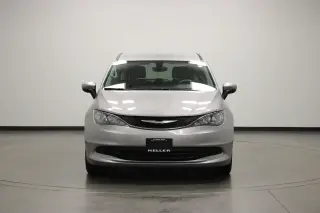 Chrysler Pacifica 2017 LX 4dr Mini-Van
