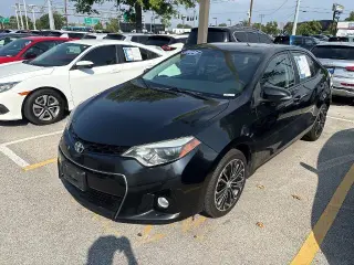 Toyota Corolla 2014 S 4dr Sedán