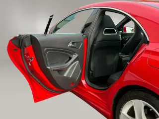 Mercedes-Benz CLA 2018 AWD CLA 250 4MATIC Cupé de 4 puertas