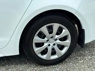 Toyota Corolla 2026 LE 4p Sedan