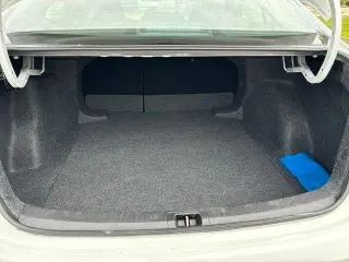 Toyota Corolla 2026 LE 4p Sedan