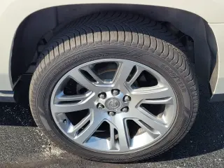 Cadillac Escalade ESV 2015 4x4 Premium 4dr SUV