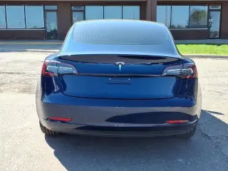 Tesla Model 3 2018 AWD Long Range 4dr Fastback