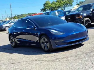 Tesla Model 3 2018 AWD Long Range 4dr Fastback